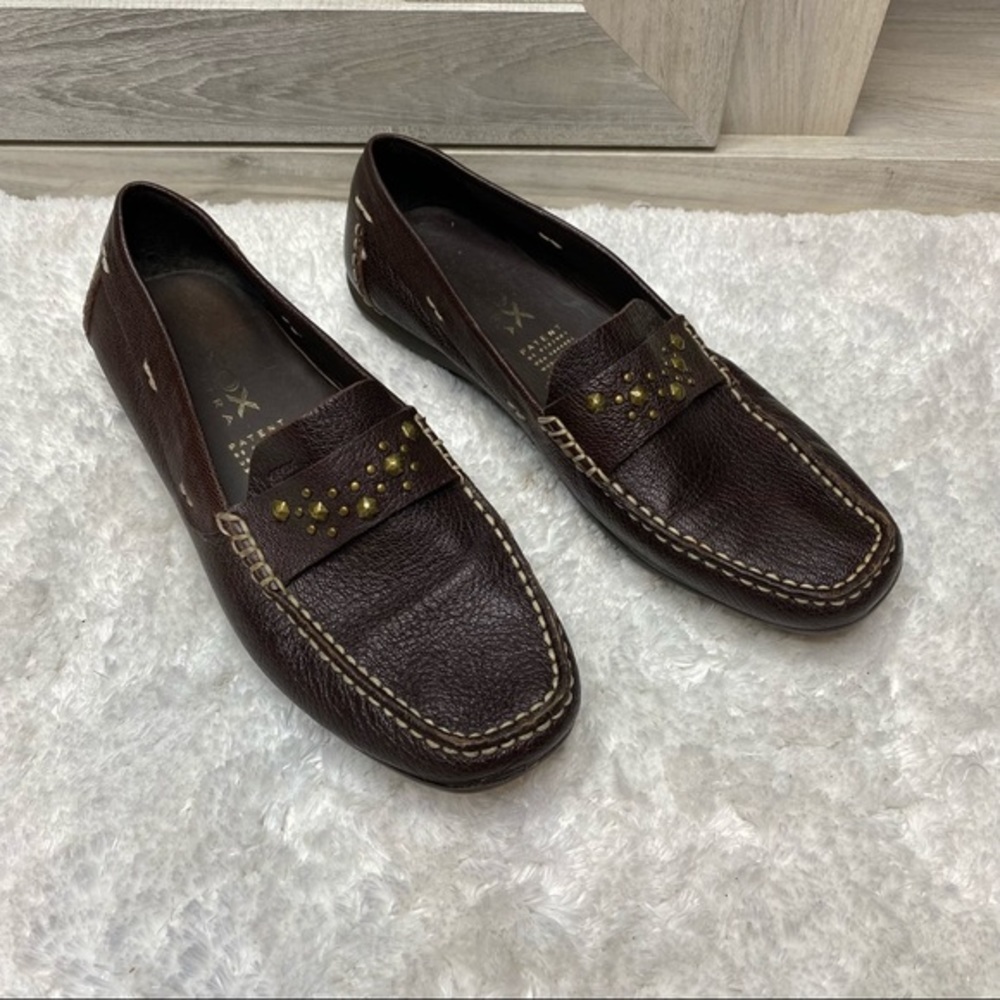 GEOX Brown Ladies Loafers Grommet Detailing Moc-Toe Leather EU 37.5 US 7.5